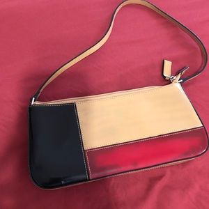 Retro patent leather handbag